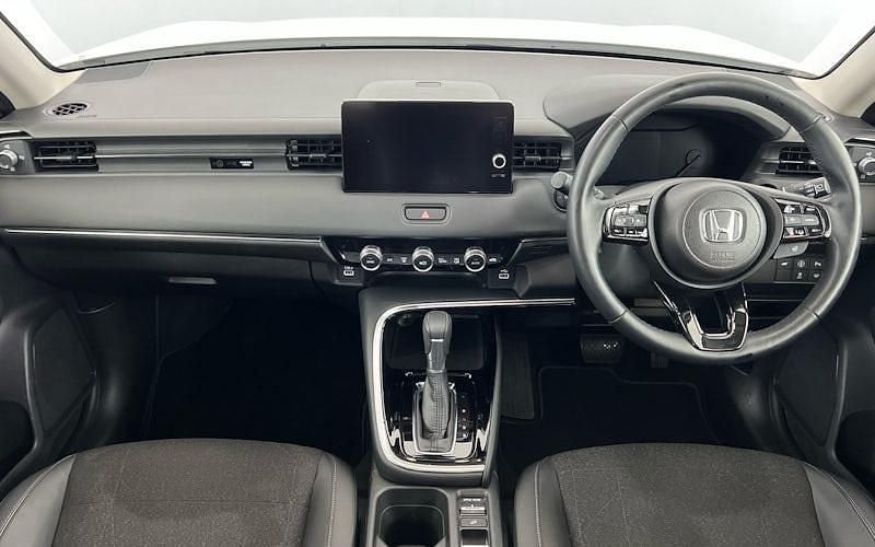 Used Honda HR-V Advance 131 HP (96 kW) 2024 Platinum white SUV