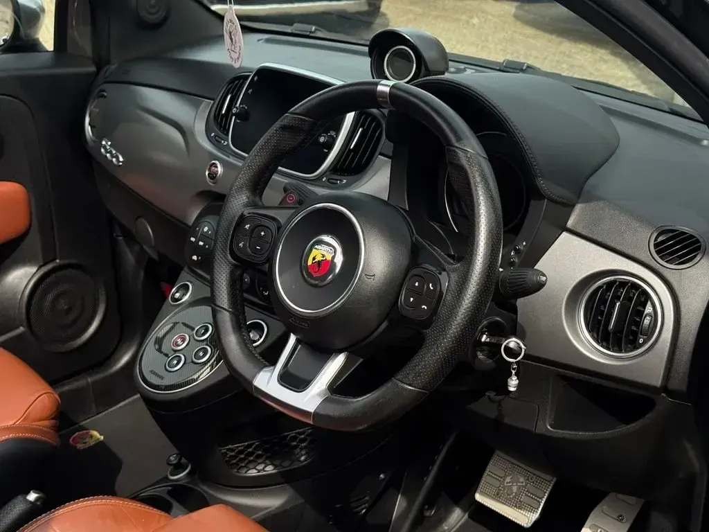 Used Abarth 595 Turismo 165 HP (121 kW) 2017 Black/grey Cabriolet