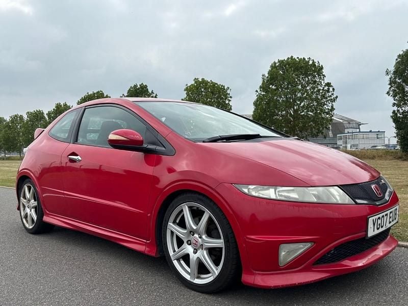 Red Used 2007 Honda Civic Type R GT Hatchback | £3,250 (Fair price) - Image 1/4