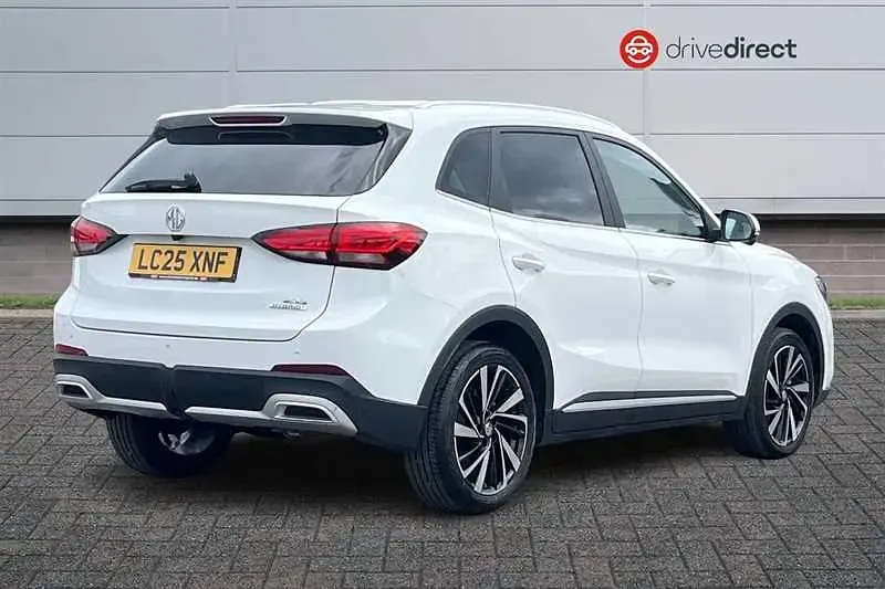Used MG ZS Trophy 2025 White SUV