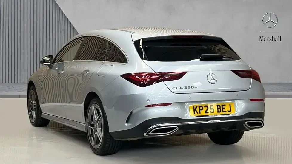 Used Mercedes E250 Executive 218 HP (160 kW) 2025 Silver