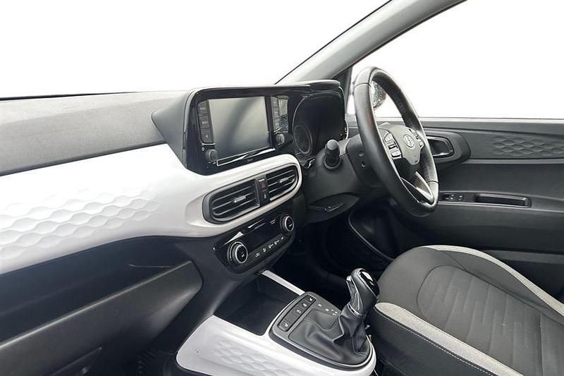 Used Hyundai i10 Premium 84 HP (61 kW) 2022 Aurora grey Hatchback