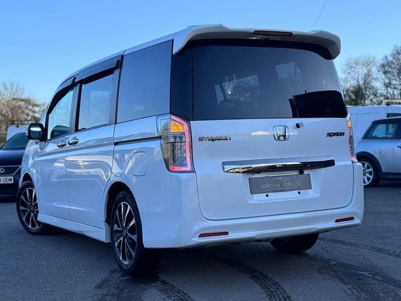 Used Honda Stepwgn 2013 White MPV