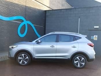 Used MG ZS Trophy 129 kW (176 HP) 2022 Silver Hatchback