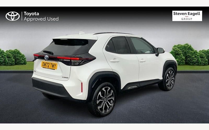 Used Toyota Yaris Hybrid Design 116 HP (85 kW) 2025 Estate