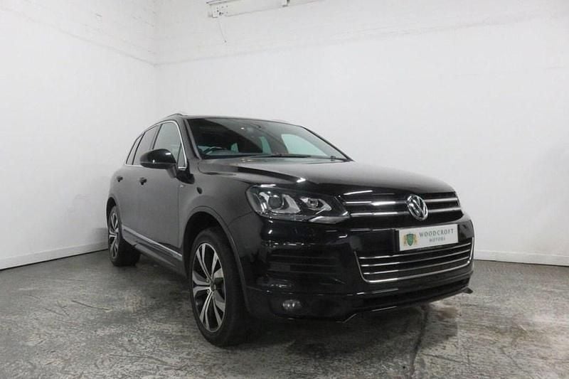 Black Used 2014 VW Touareg R-line SUV | £12,495 (Fair price) - Image 1/1