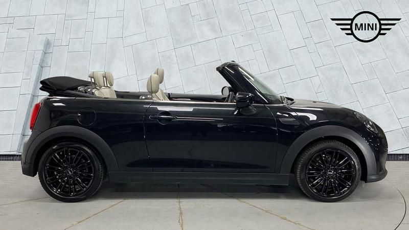 Used Mini Cooper Exclusive 134 HP (98 kW) 2023 Black Hatchback