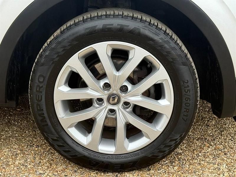 Used Renault Kadjar Dynamique 140 HP (102 kW) 2018 Silver SUV