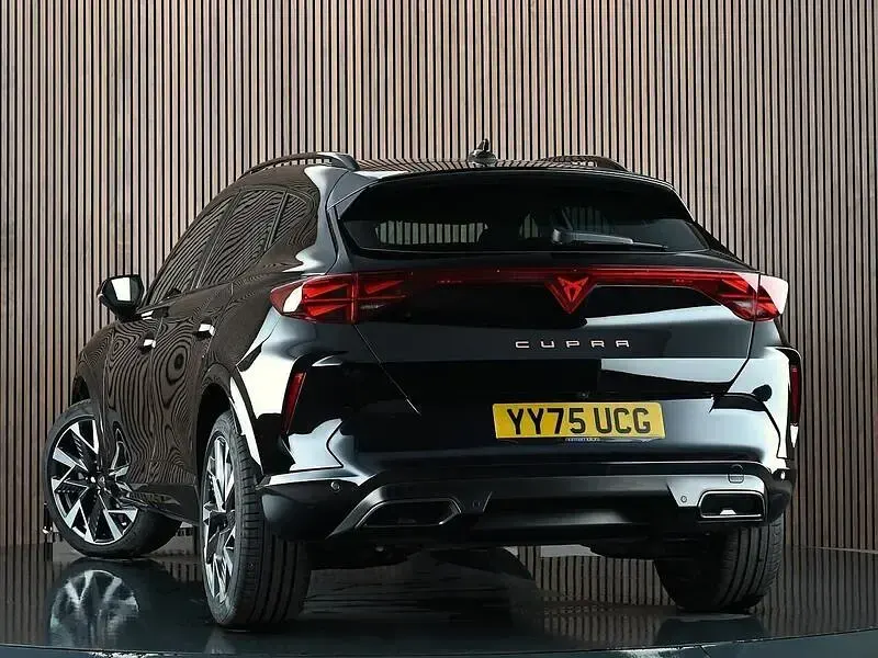 Used Cupra Formentor 150 HP (110 kW) 2025 Black SUV