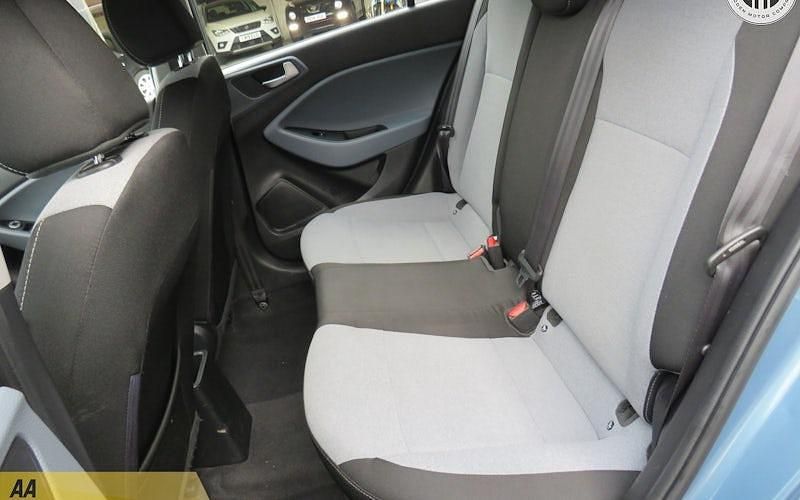 Used Hyundai i20 SE 84 HP (61 kW) 2018 Hatchback