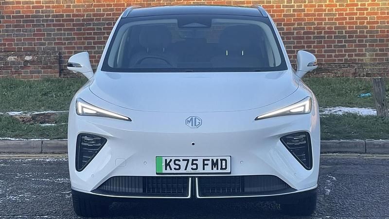 New MG MG6 Trophy 241 HP (177 kW) 2025 Hatchback