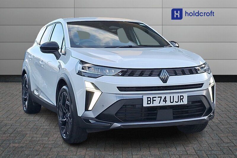 Special metallic arctic white Used 2024 Renault Symbioz SUV | £25,999 (Fair price) - Image 1/4