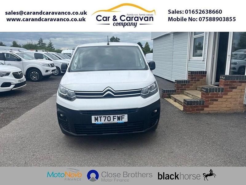 Usado Citroën Berlingo 100 HP (73 kW) 2020 Branco Monovolume