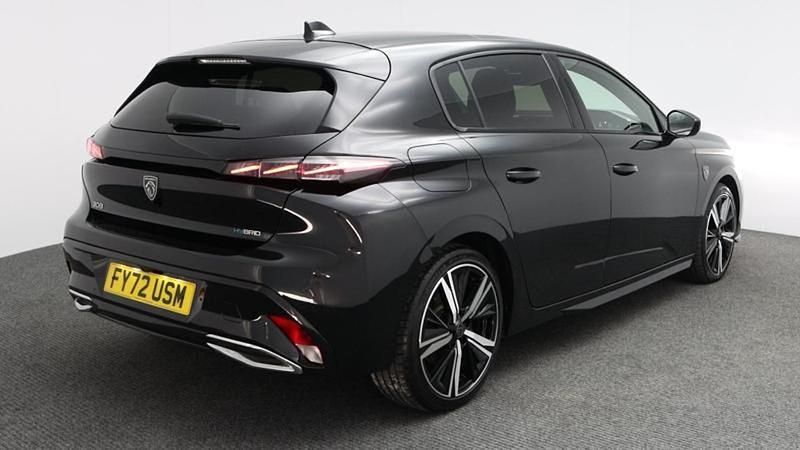 Used Peugeot 308 Premium 178 HP (130 kW) 2022 Black Hatchback