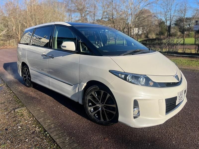 Used Toyota Estima 2025 White MPV