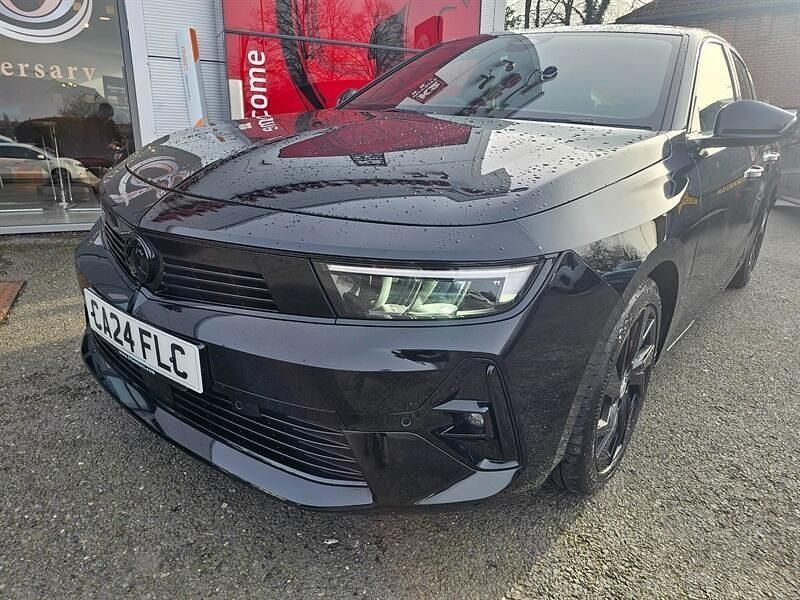 Used Vauxhall Astra S 130 HP (95 kW) 2024 Black Hatchback