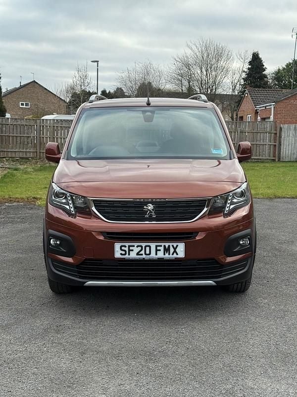 Used Peugeot Rifter Allure 131 HP (96 kW) 2020 Bronze MPV