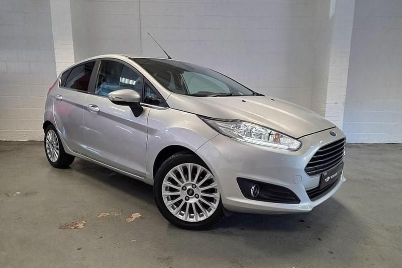 Silver Used 2014 Ford Fiesta Titanium Hatchback | £7,395 (Good price) - Image 1/1