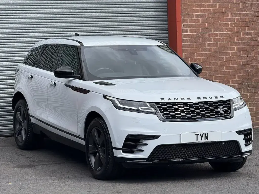 Used Land Rover Range Rover Velar R-Dynamic 180 HP (132 kW) 2019 White SUV