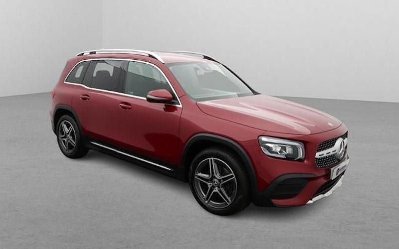 Red Used 2021 Mercedes GLB200 AMG line SUV | £23,499 (Good price) - Image 1/4