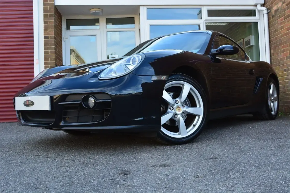 Used Porsche Cayman 245 HP (180 kW) 2007 Black Coupe