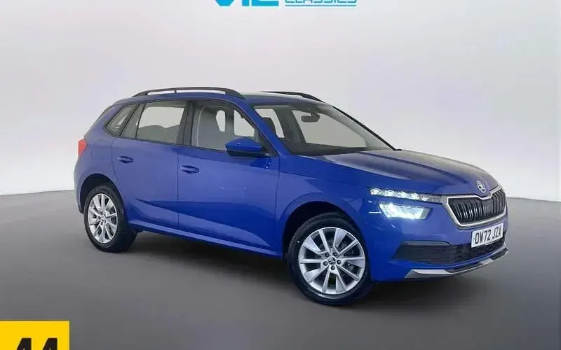 Usado Skoda Kamiq SE 95 HP (69 kW) 2023 Azul SUV