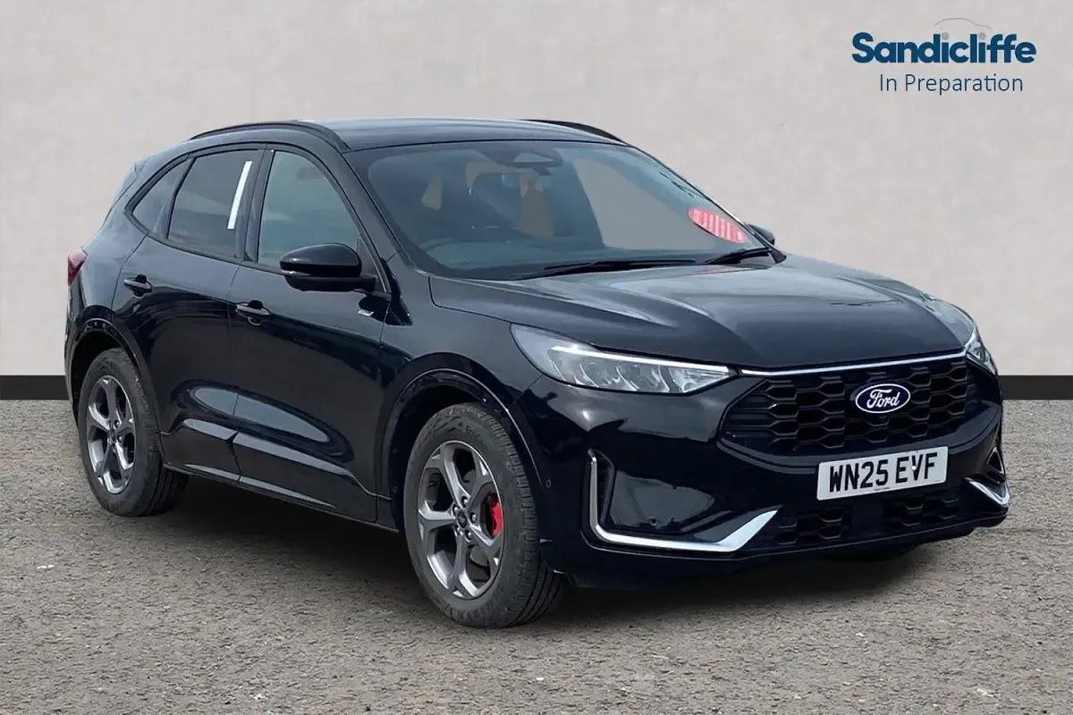 Begagnad Ford Kuga ST-Line 180 HK (132 kW) 2026 SUV