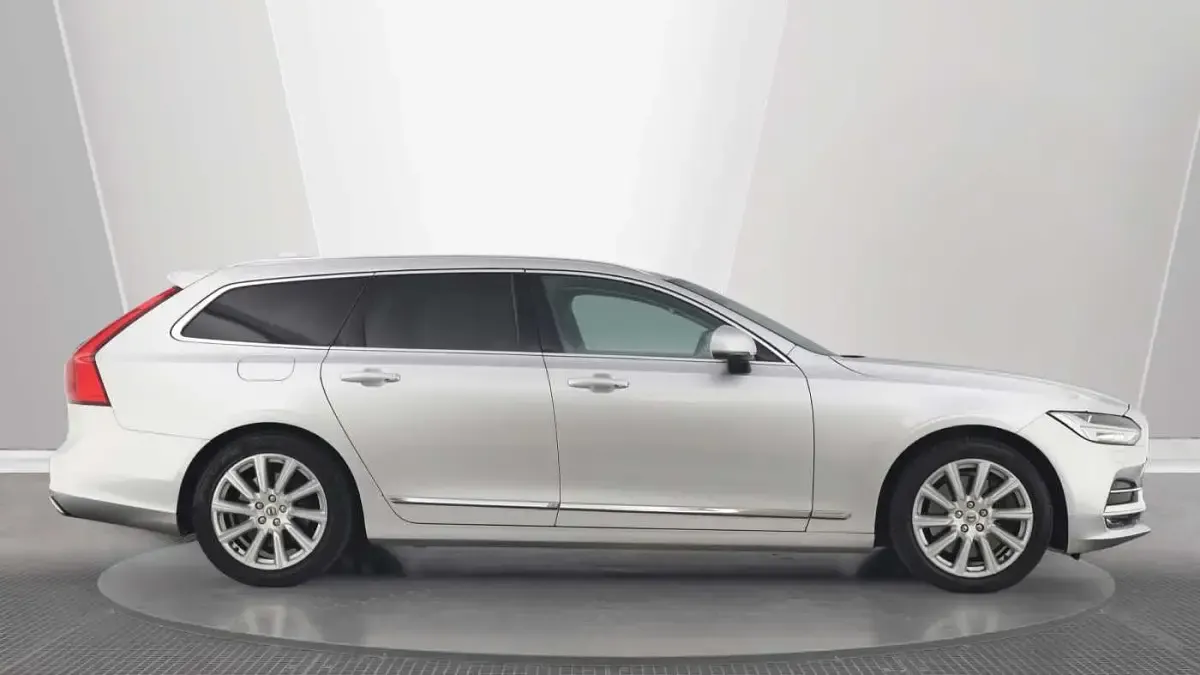 Used Volvo V90 Inscription 232 HP (170 kW) 2018 Estate