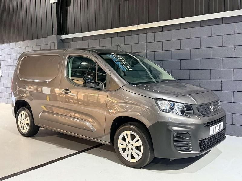 Used Peugeot Partner Premium 2021 Grey MPV