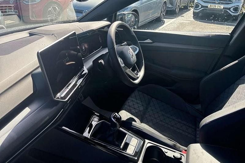 Used VW Golf VIII R-line 150 HP (110 kW) 2025 Grey Hatchback