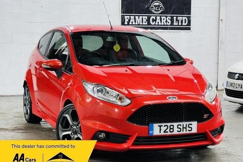 Orange Used 2016 Ford Fiesta ST Hatchback | £3,000 (Super price) - Image 1/1