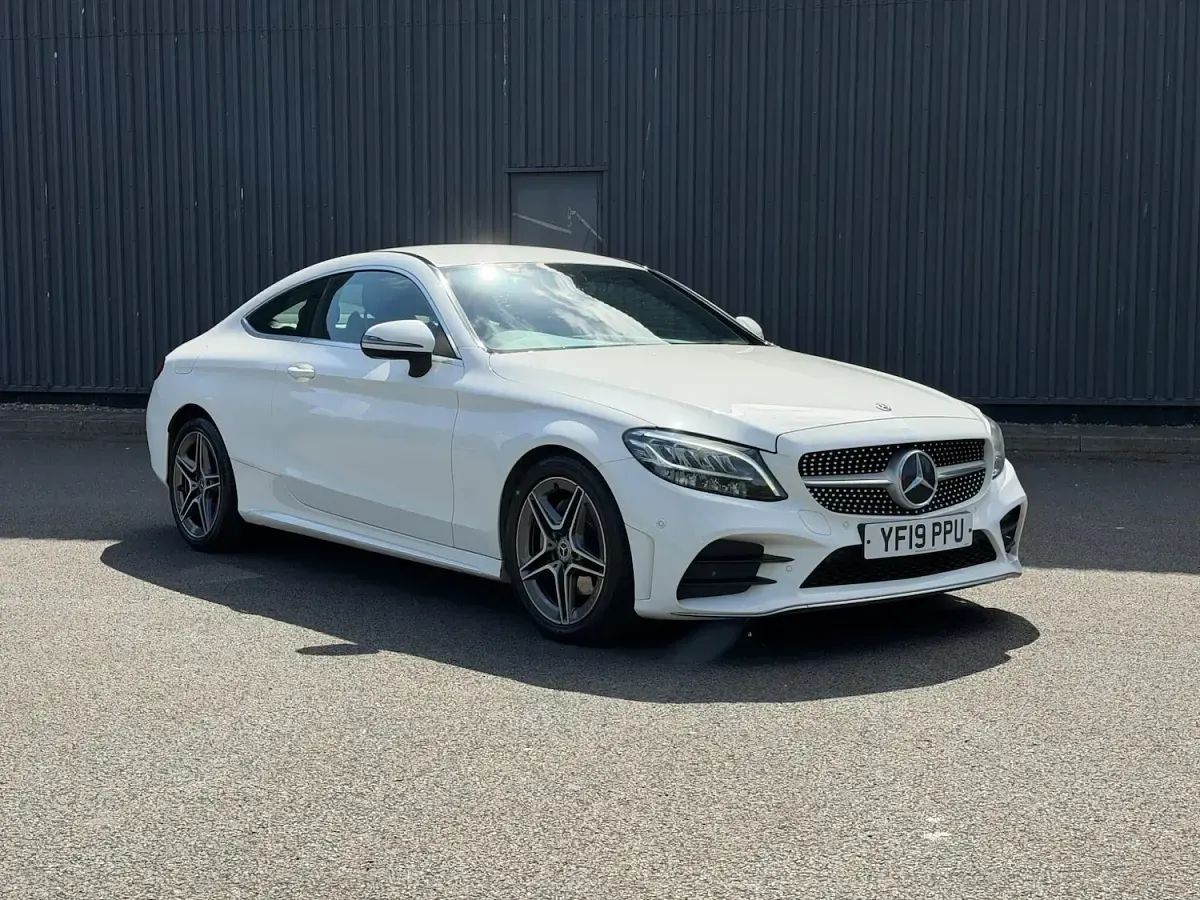 Used Mercedes C220 AMG line 2019 White Coupe