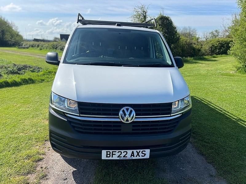Used VW Transporter Startline 150 HP (110 kW) 2022 White Van