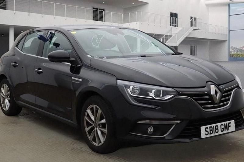 Used 2018 Renault Mégane IV Dynamique Hatchback | £7,990 (Good price) - Image 1/1