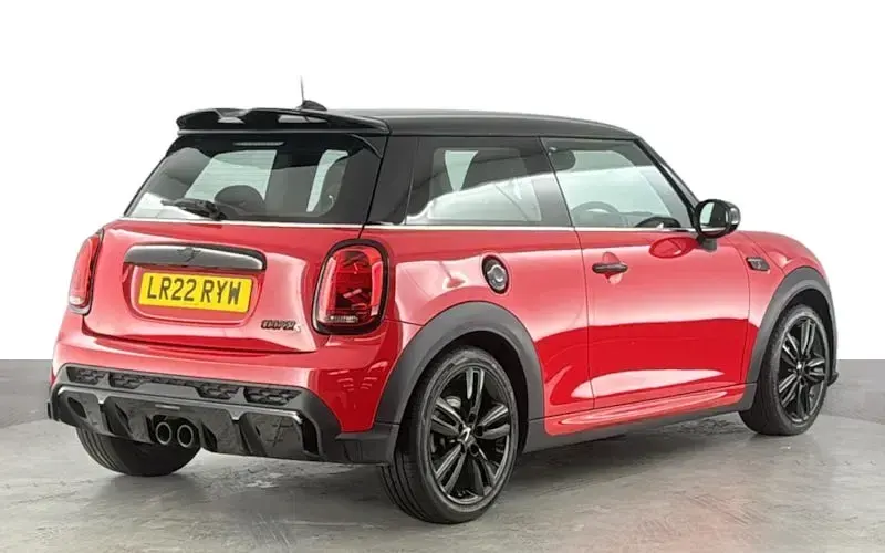 Used Mini Cooper S Hatch 178 HP (130 kW) 2022 Red Hatchback