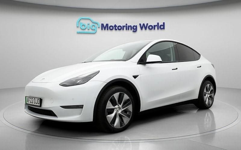 Used Tesla Model Y Long Range AWD 286 kW (389 HP) 2025 SUV