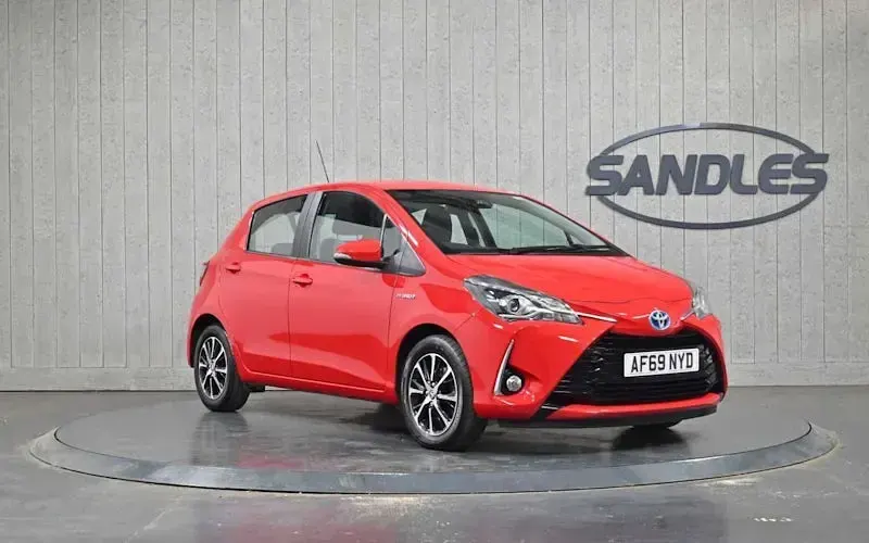 Used Toyota Yaris 101 HP (74 kW) 2020 Hatchback