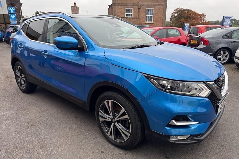 Blue Used 2018 Nissan Qashqai N-Connecta SUV | £5,995 (Good price) - Image 1/1
