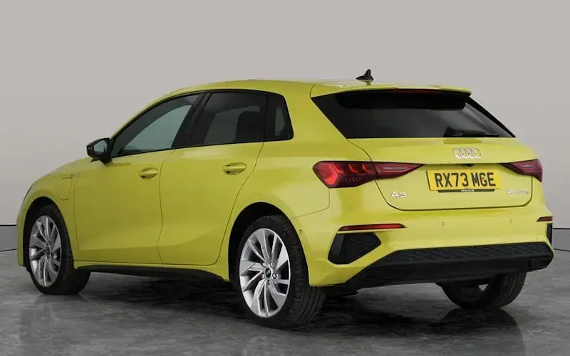 Used Audi A3 Sportback e-tron Competition 245 HP (180 kW) 2024 Yellow Hatchback