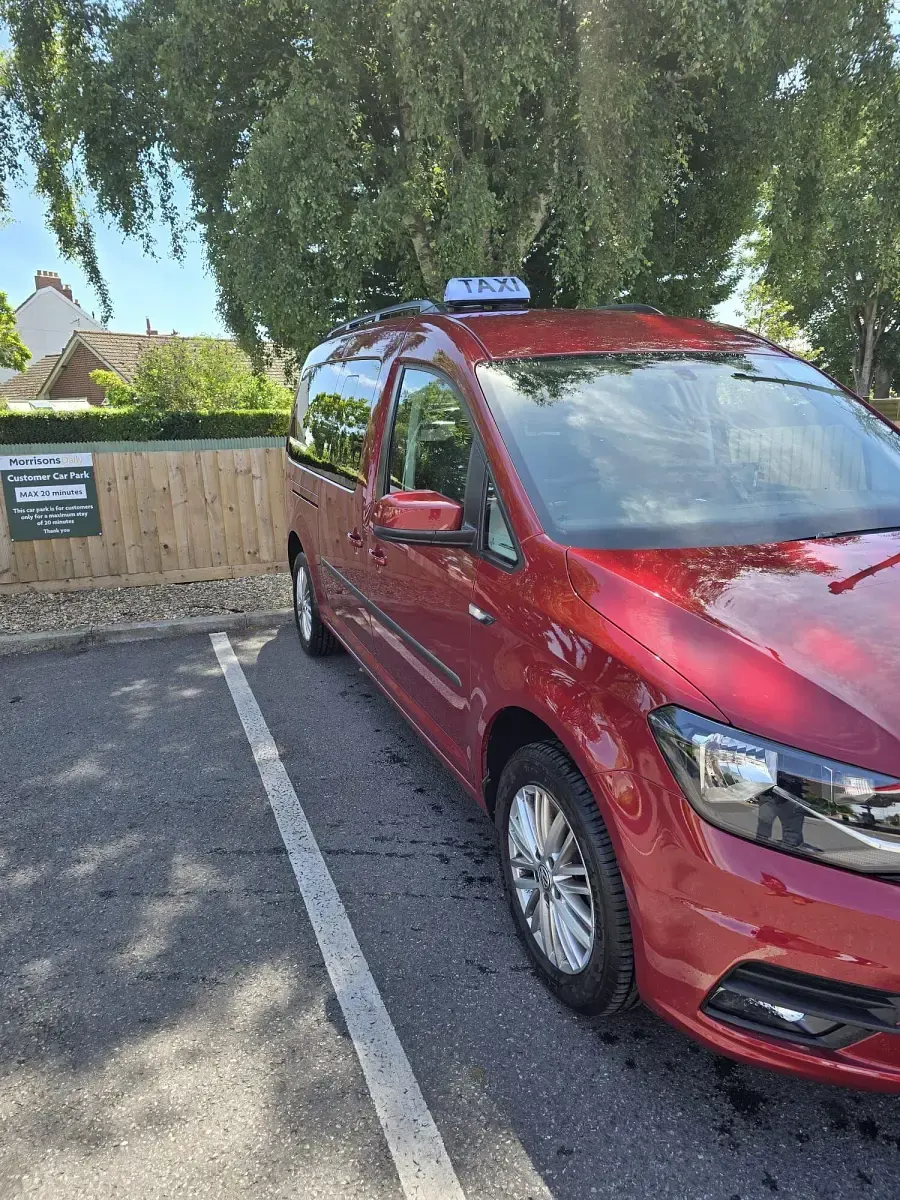 Used VW Caddy Maxi Life 2018 Red MPV