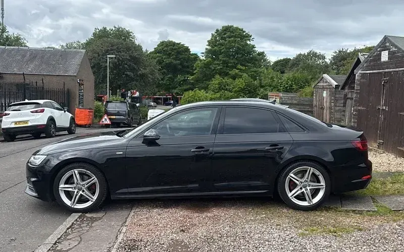 Used Audi A4 S-Line 150 HP (110 kW) 2018 Black Sedan