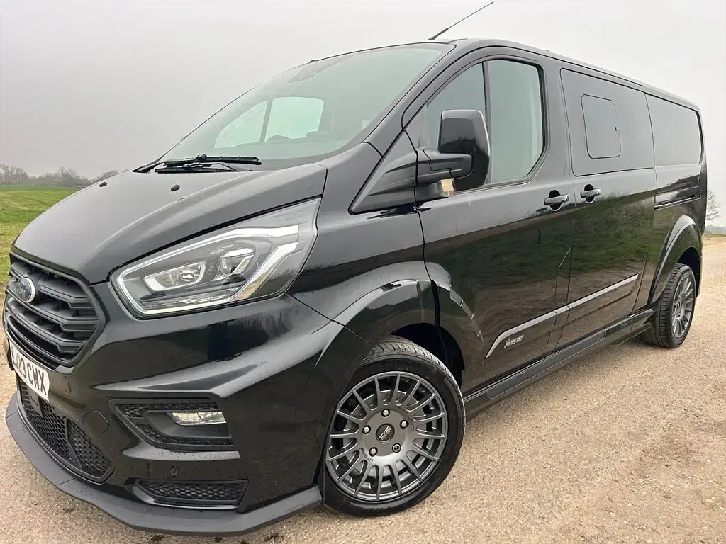Used Ford Transit Custom Limited 170 HP (125 kW) 2023 Black Van