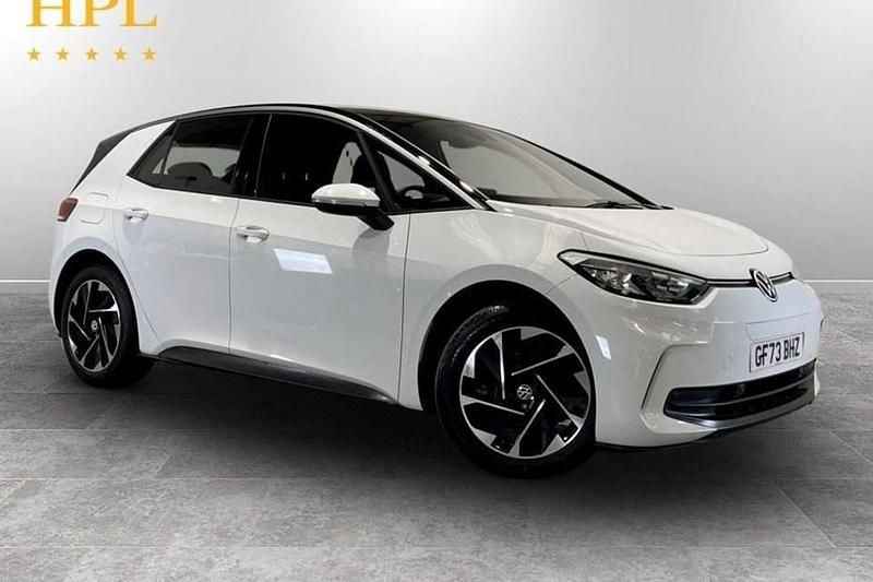 Used VW ID.3 Pro 150 kW (204 HP) 2023 White Hatchback