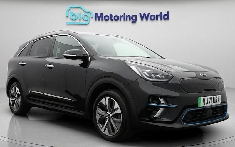 Used 2022 Kia e-Niro 4 SUV | £15,500 (Fair price) - Image 1/4