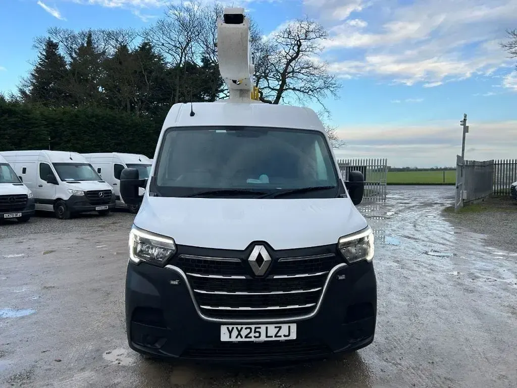 Używany Renault Master 2025 Biały Van