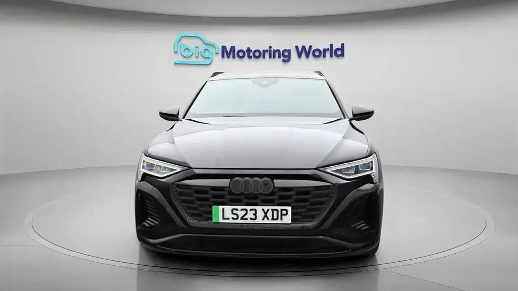 Used Audi Q8 e-tron Black Edition 11 kW (15 HP) 2023 SUV