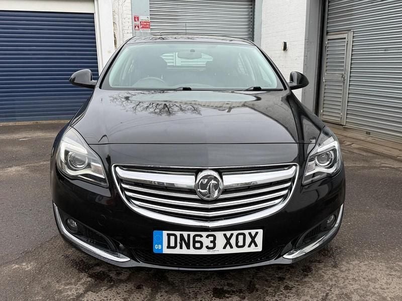 Used Vauxhall Insignia Design Edition 163 HP (119 kW) 2013 Black Hatchback