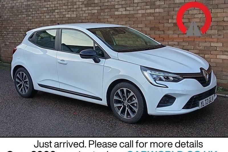 White Used 2023 Renault Clio V Evolution Hatchback | £12,400 (Super price) - Image 1/1