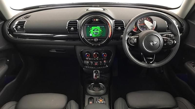 Used Mini Cooper S Clubman Exclusive 189 HP (139 kW) 2019 Black Estate