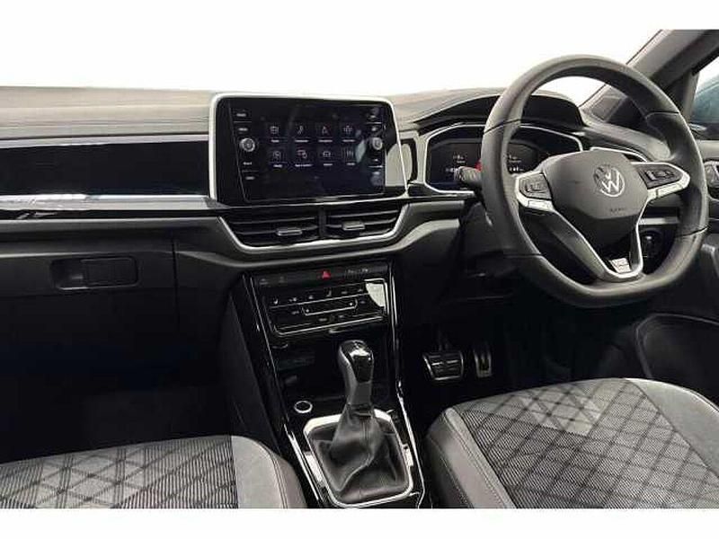 Used VW T-Roc R-line 150 HP (110 kW) 2025 Blue SUV